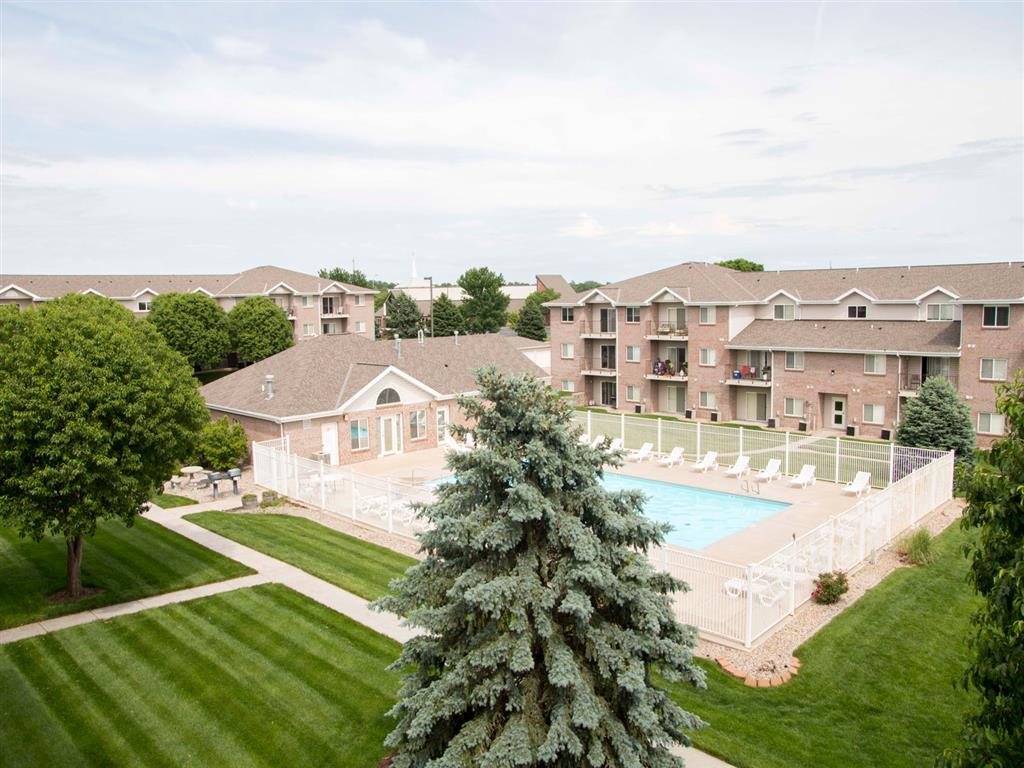 Exterior aerial of pool at Highland View Apartments in Lincoln NE