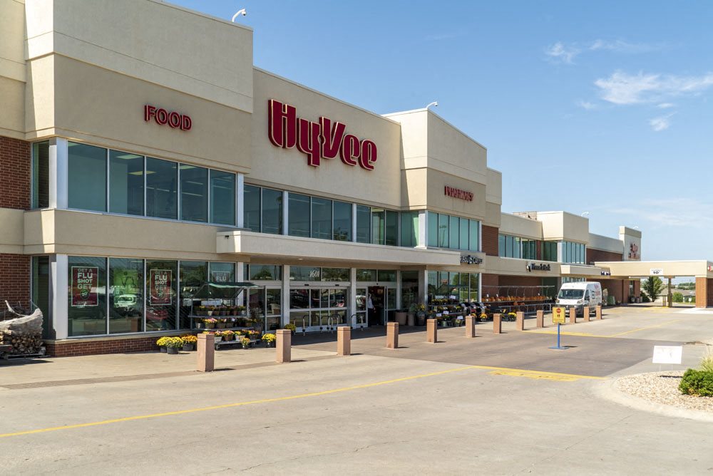 HyVee located down the street from The Villas at Mahoney Park