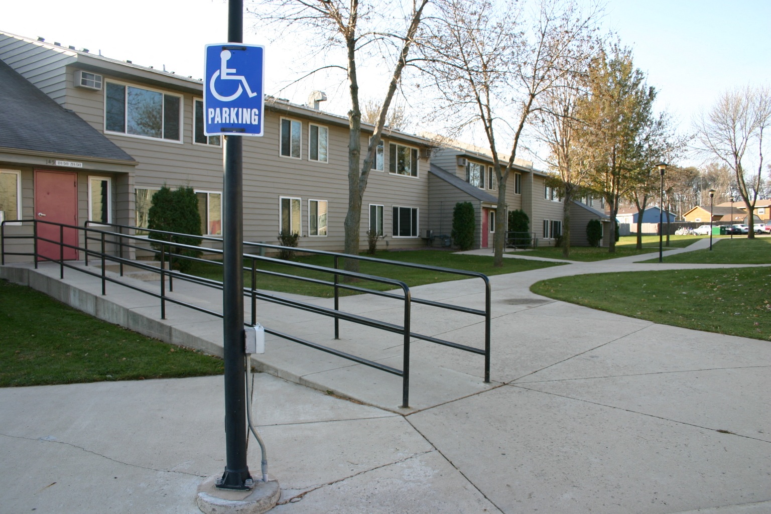 Windom Apartments Apartment and Community Amenities