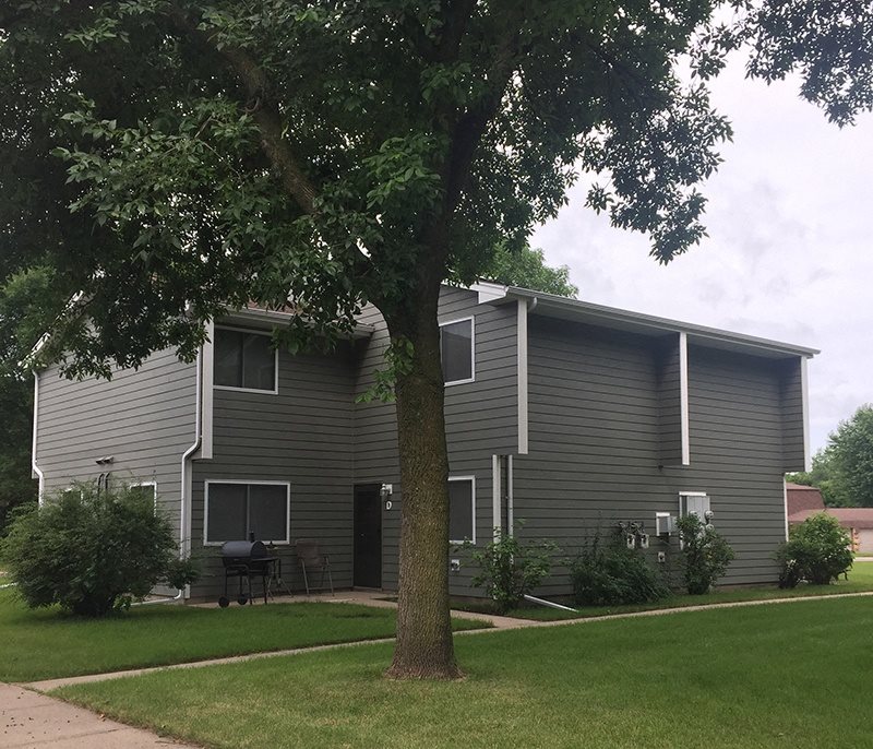 Northridge Estates Apartments in North Mankato, MN