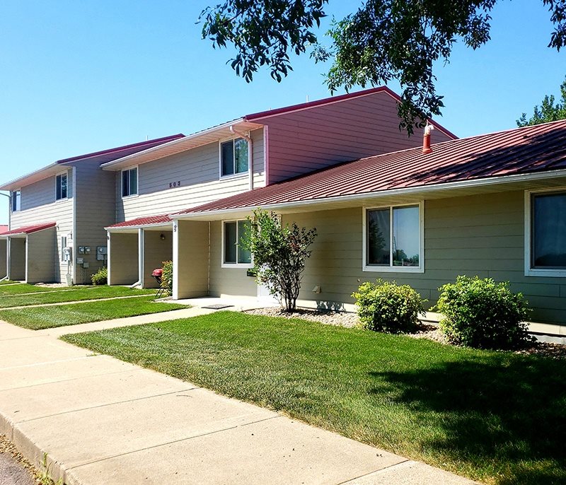 Stone Creek Townhomes Apartments in Luverne, MN