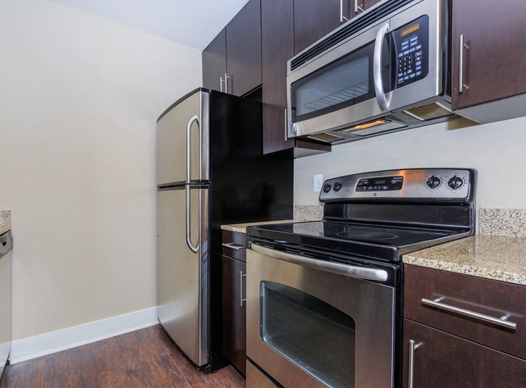 Photo of the kitchen in the studio apartment.