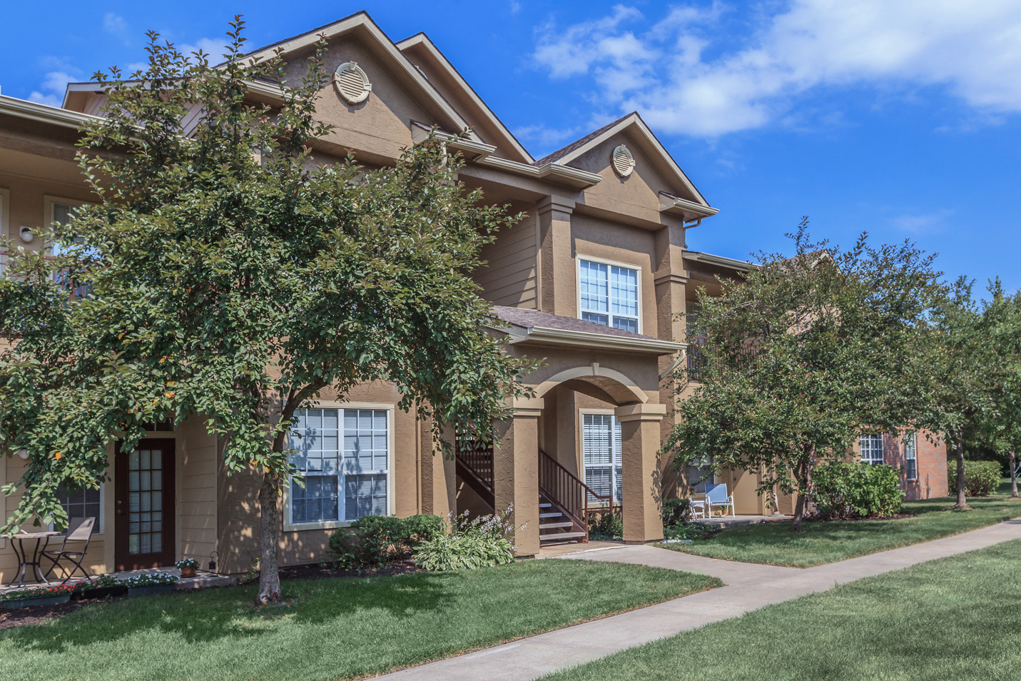 Exquisite Exterior Designs at Crowne Chase Apartment Homes, Overland Park, Kansas