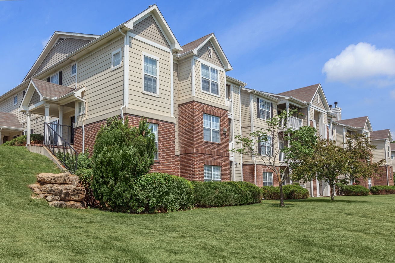 Photos And Video Of Stonebriar Woods In Overland Park Ks