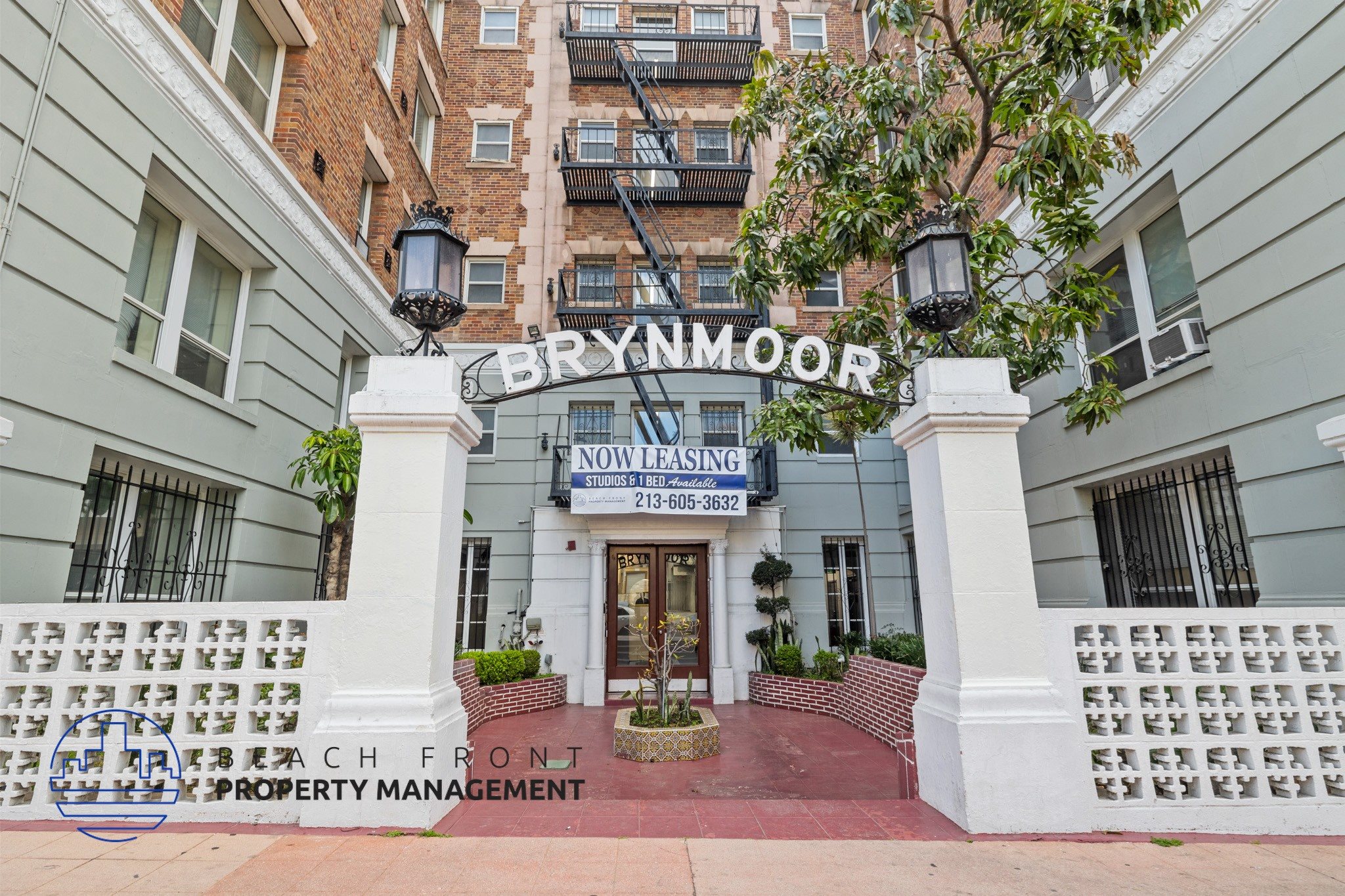 The front of the Brynmoor Hotel with a sign that says