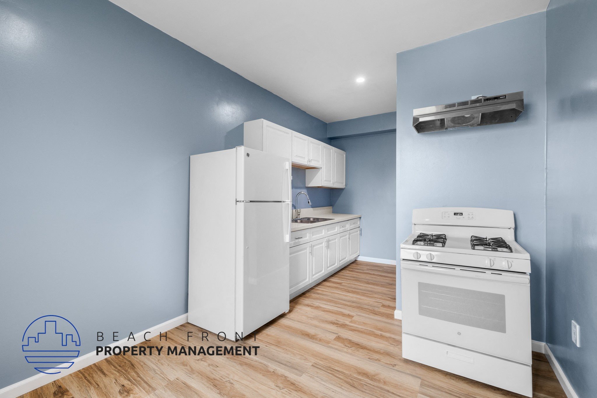 dinette and kitchen