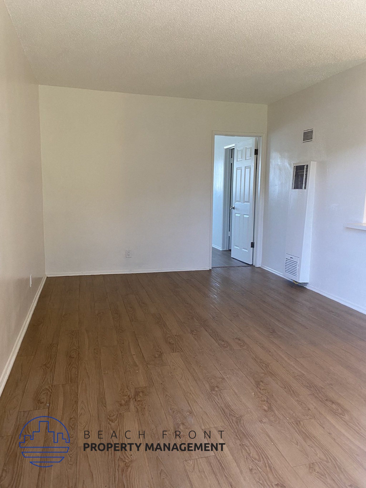 Gallery Photo 11
