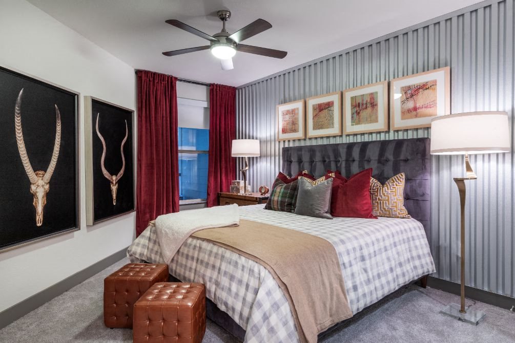 LTD West Commerce Photos Apartments in West Dallas