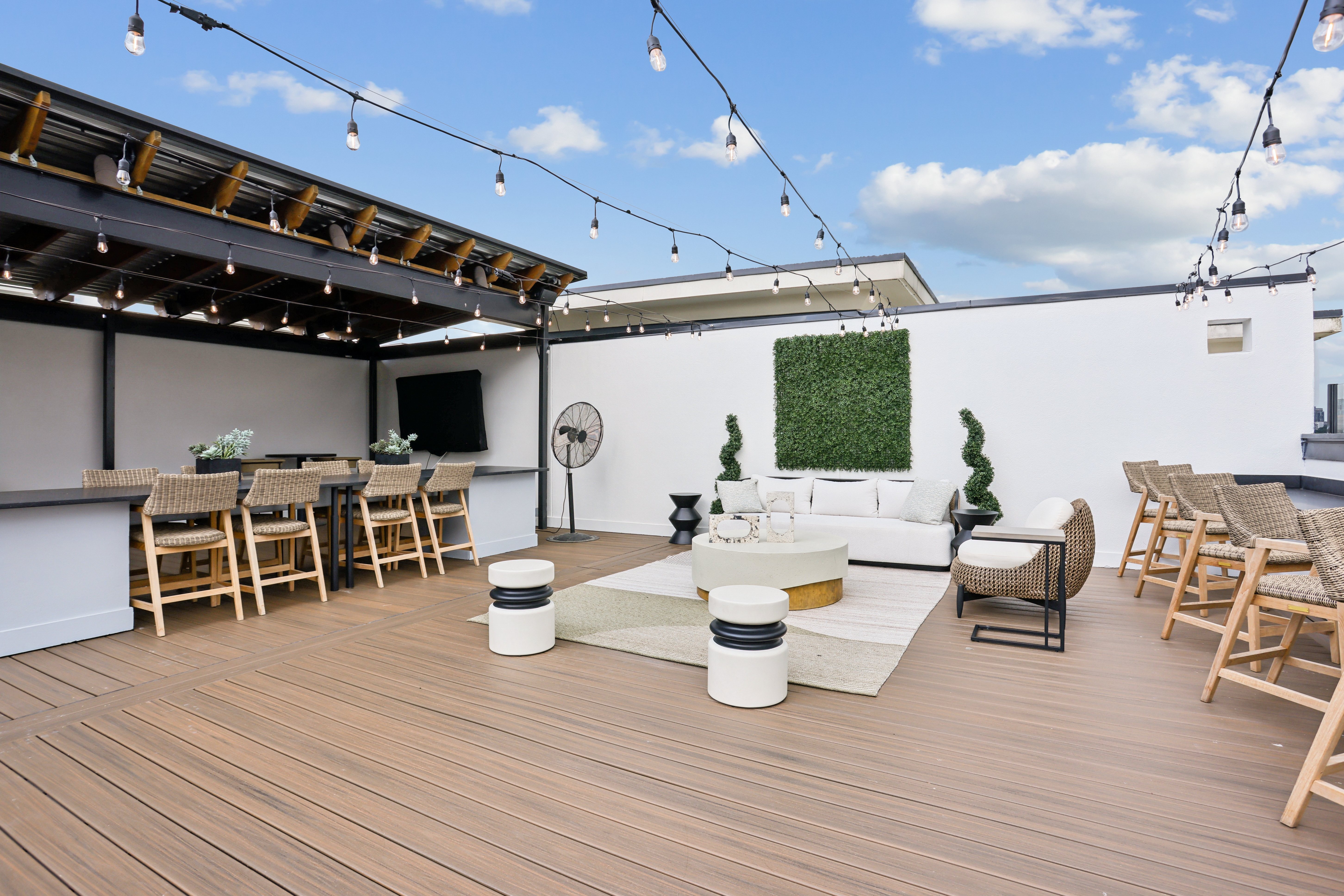 Treeline Ansley rooftop lounge