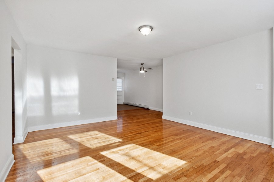 Gallery Photo 29