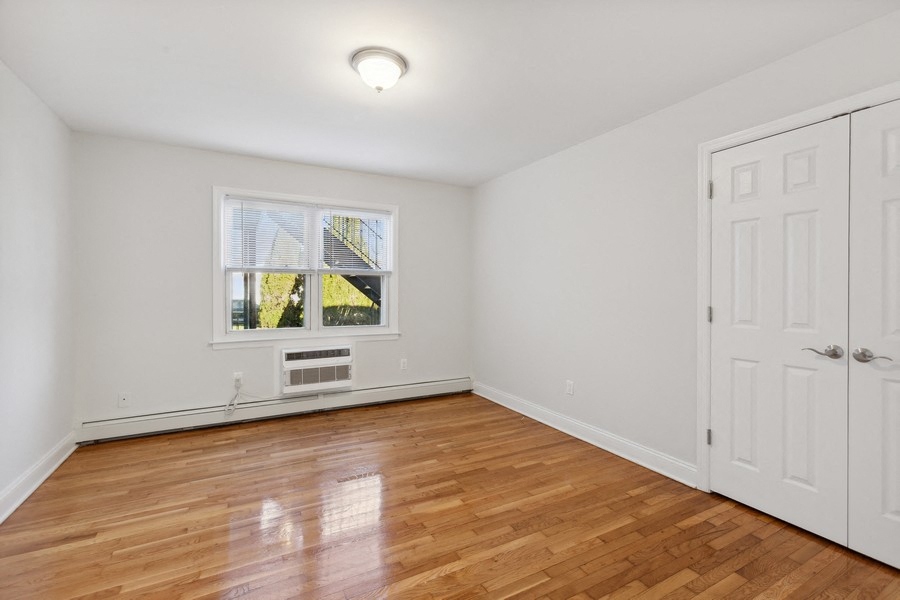 Gallery Photo 33