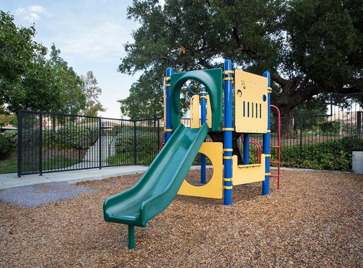 playground  l Hidden Valley Apartments in Simi Valley Ca