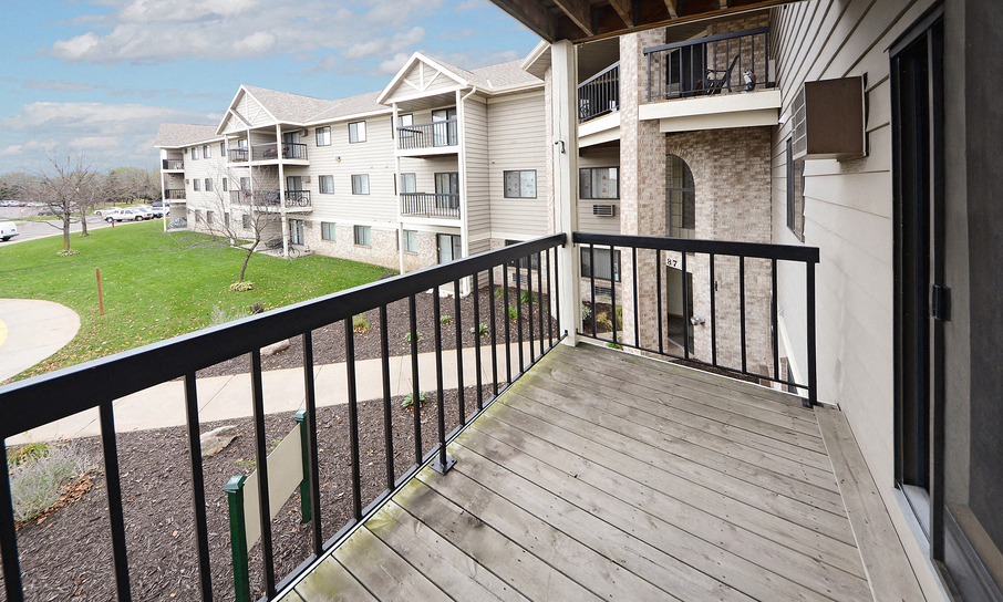 Photos and Video of Wellington Ridge in Coon Rapids, MN