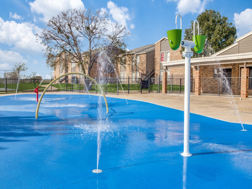 Water play area at Monarch Pass in Fort Worth, Texas, near South Fort Worth.