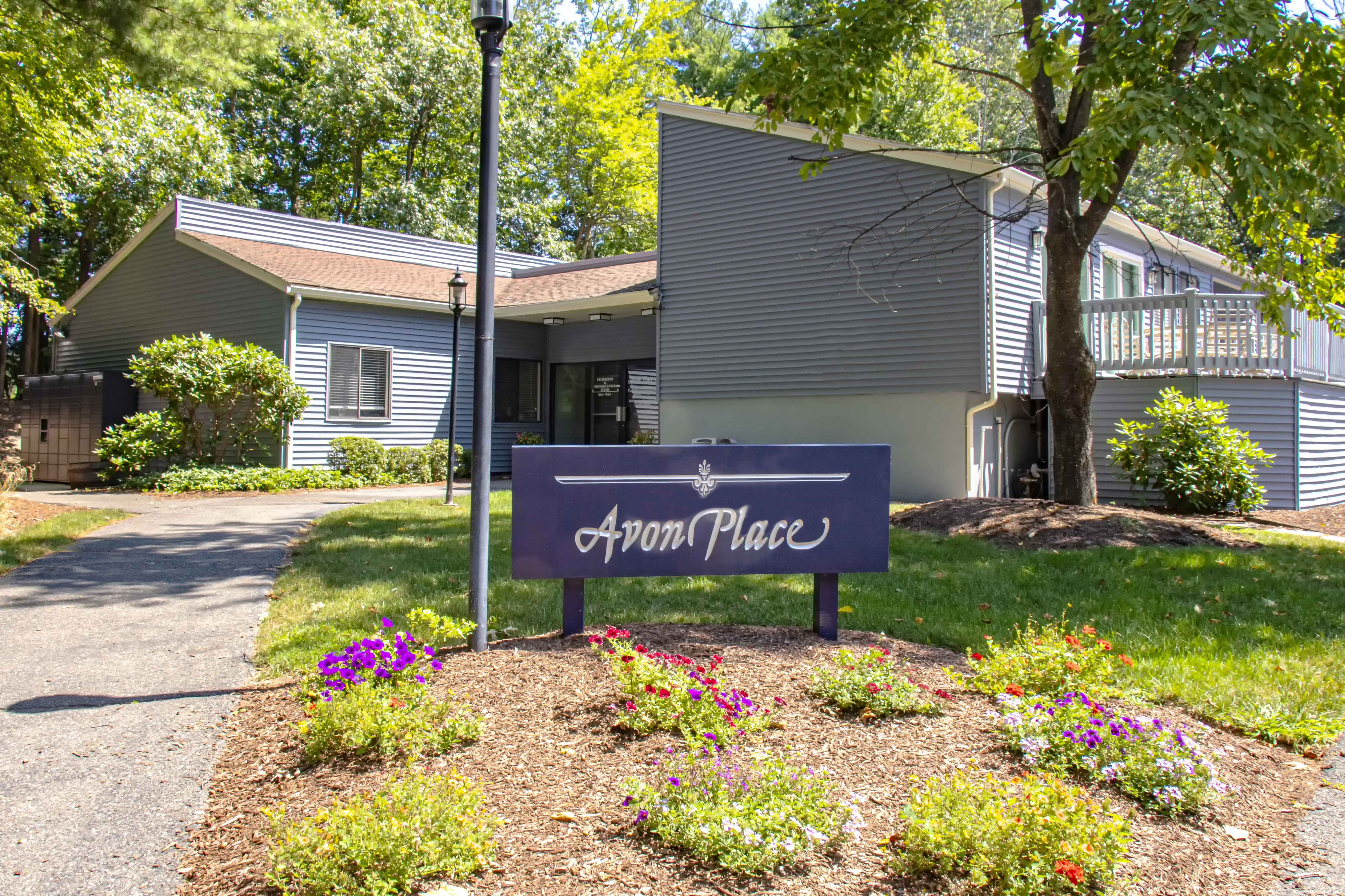 Avon Place Apartments In Avon