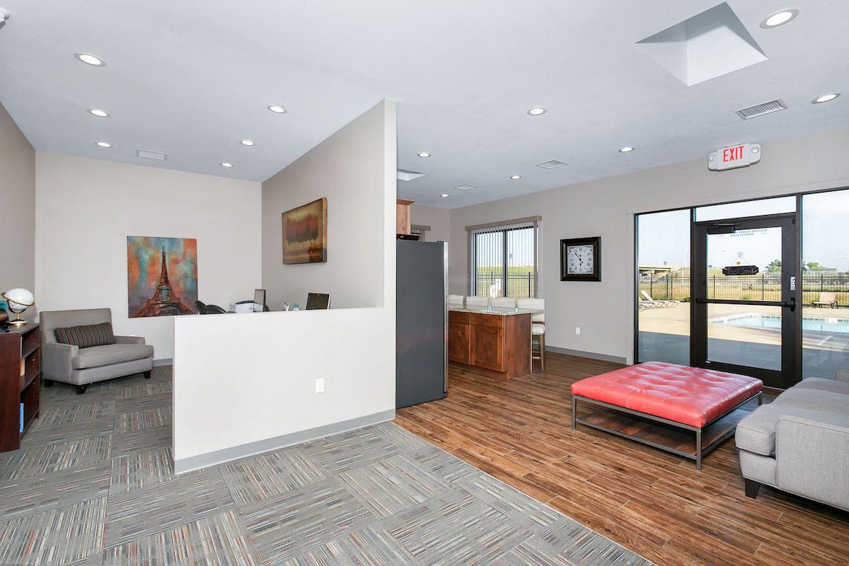 Photos & Videos | High Point East | Apartments in Wichita, KS