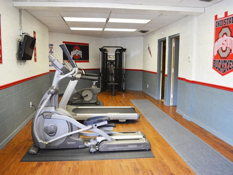 Fitness center at apartment complex
