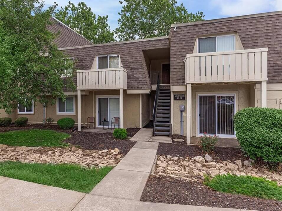 Photos And Video Of Arbors Of Grandview In Grandview Mo