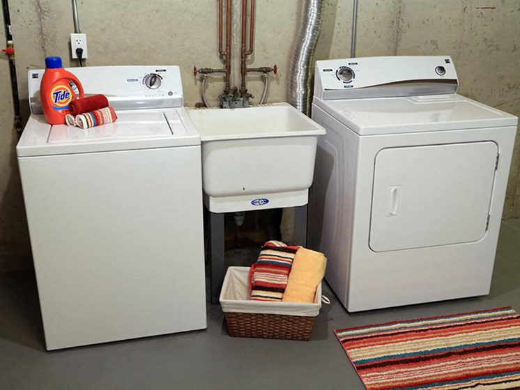 Apartment with washer dryer