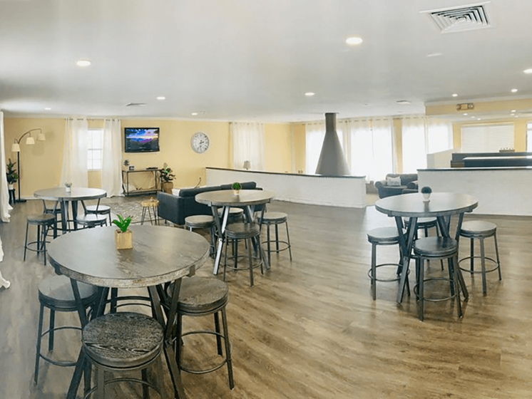 clubhouse at Cedarwood Village Apartments