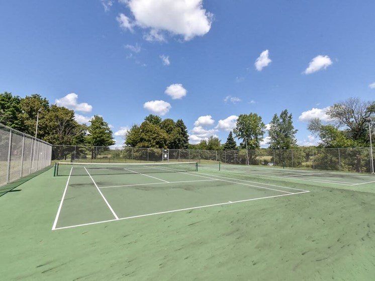 apartment with tennis court