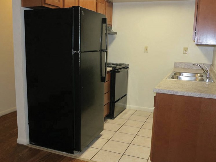 apartment kitchen appliances