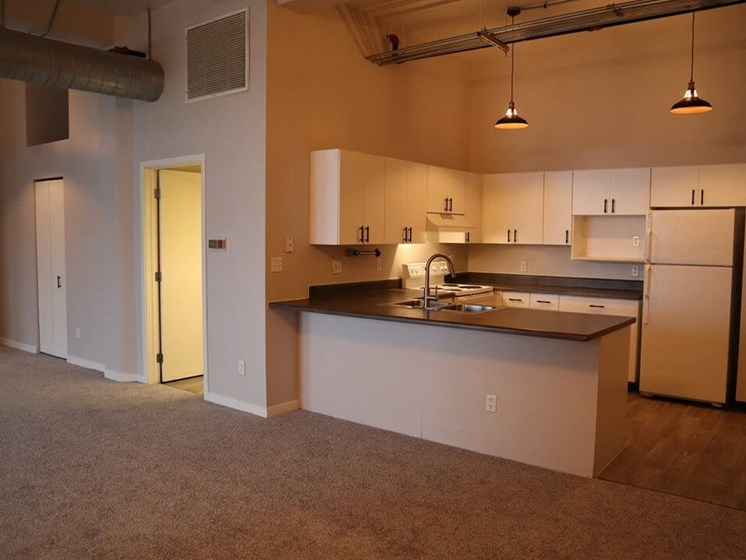 Toledo OH apartments with open floor layouts