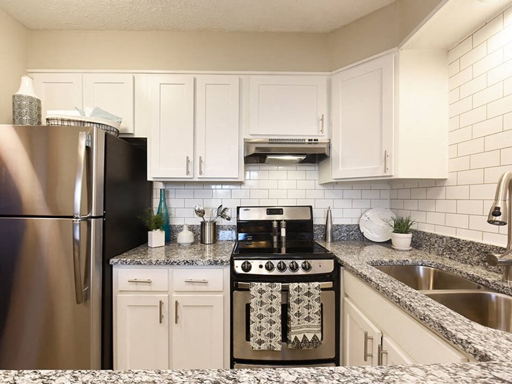 newly renovated kitchen at Icon Apartments