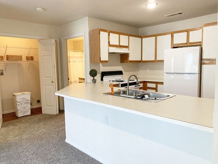 kitchens in Guymon OK with large kitchens