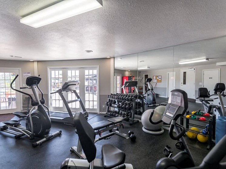 Fitness Center at Regency North Apartments