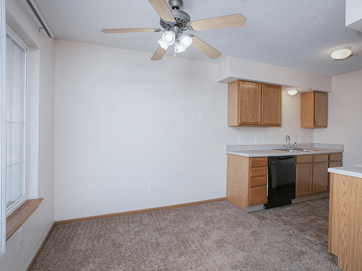 Wichita apartments with countertop space
