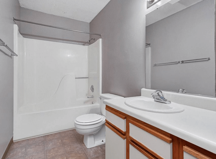 apartment bathroom with tub