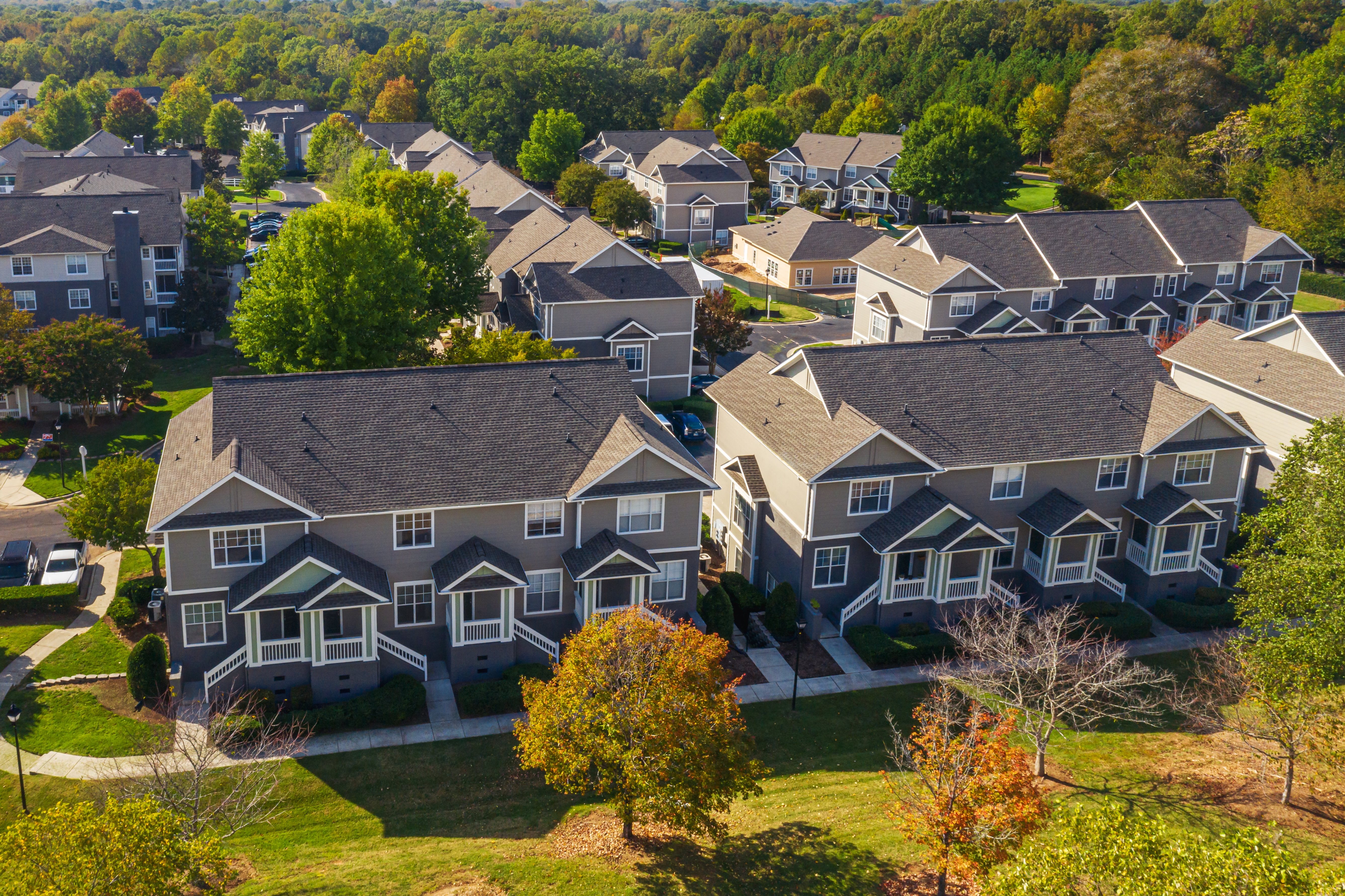 Aerial View of  501 Estates apartment homes in Durham, NC