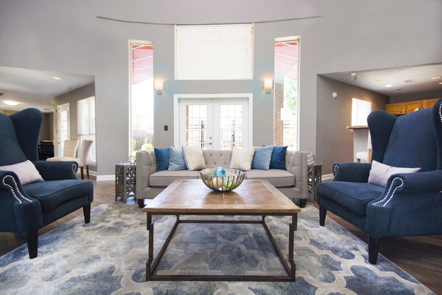 Axiom Apartments Apartment and Community Amenities