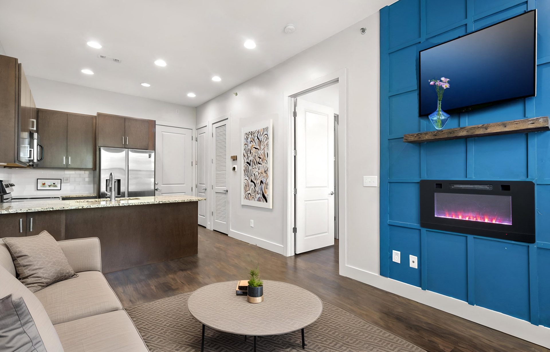 State Street Flats apartments living room and kitchen