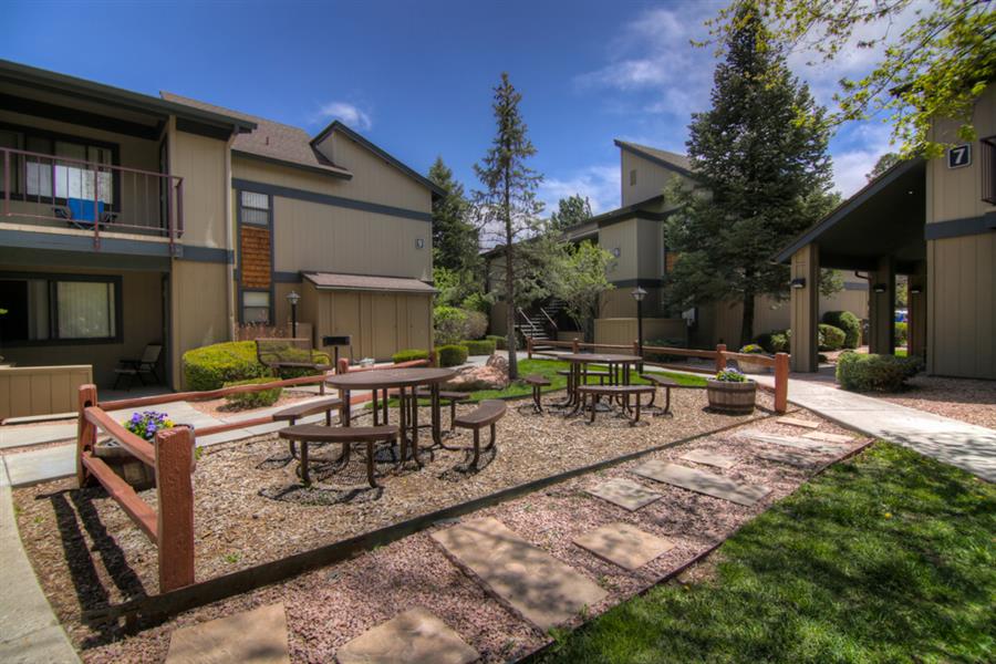 Park-like Setting at University Square Apartments, Flagstaff, AZ,86001