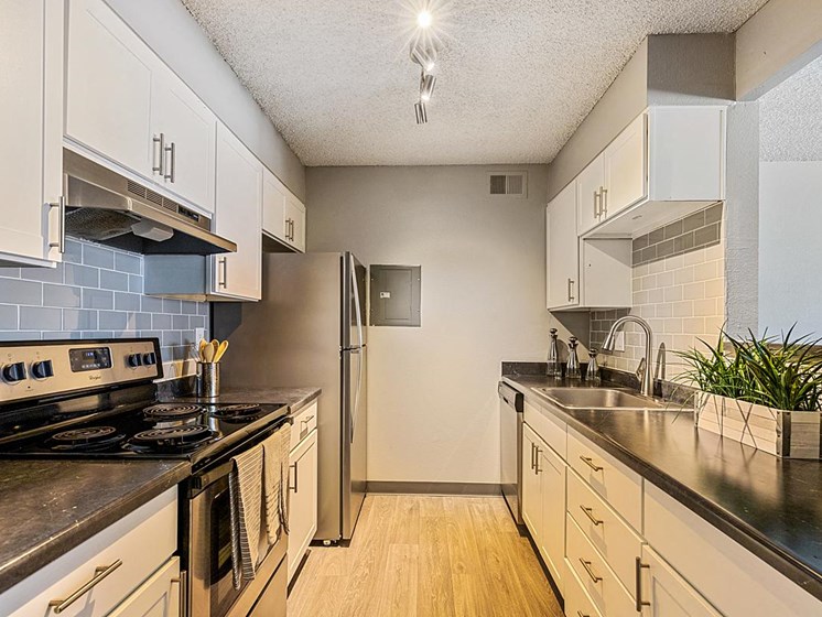Velo | Denver, CO Apartments | Updated Kitchen