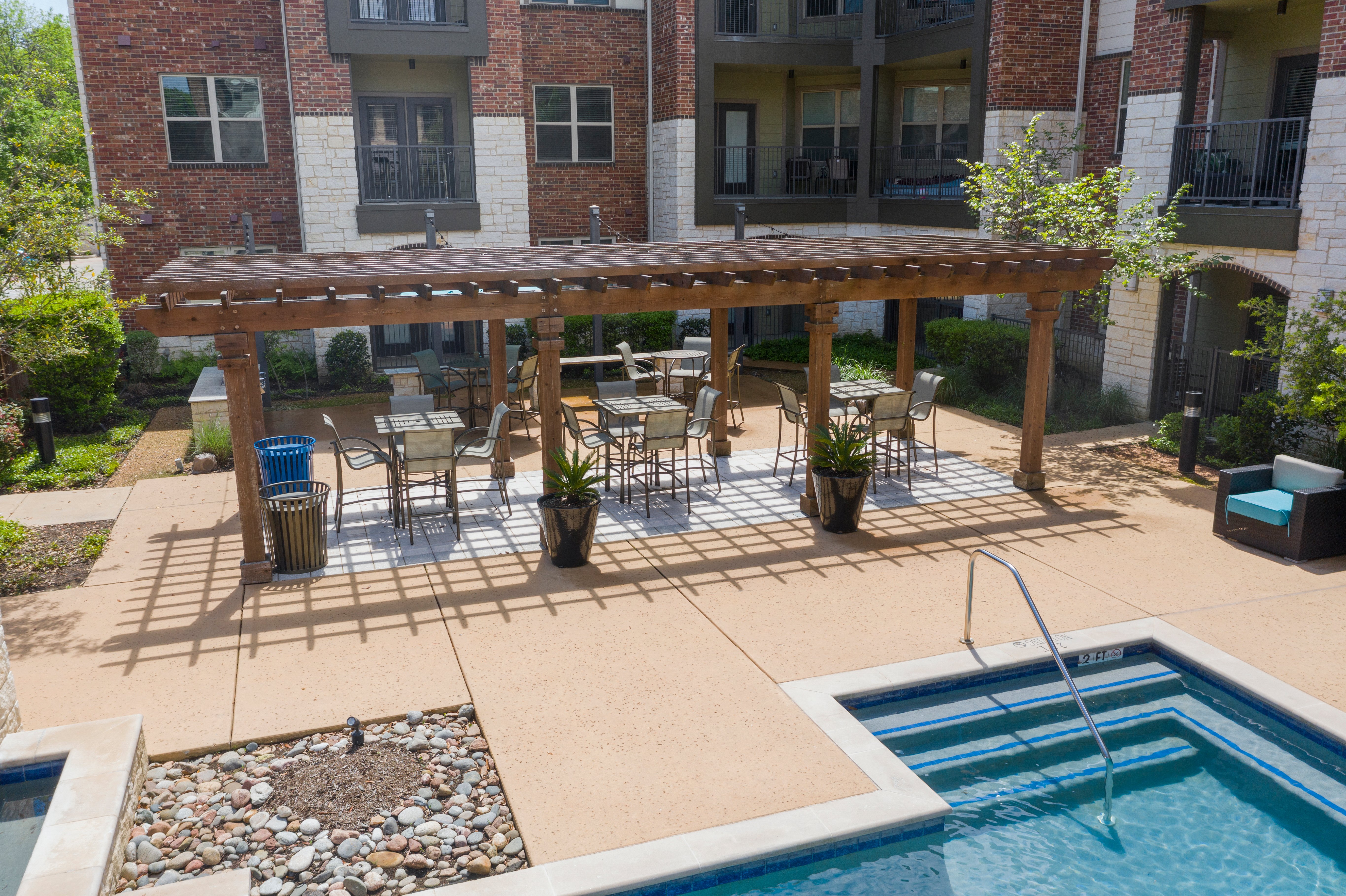 Century Lake Highlands Apartments In Dallas