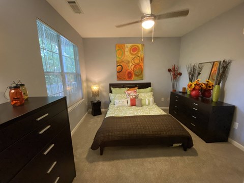 Edgewater Vista Apartments, Decatur Georgia, master bedroom with ceiling fan