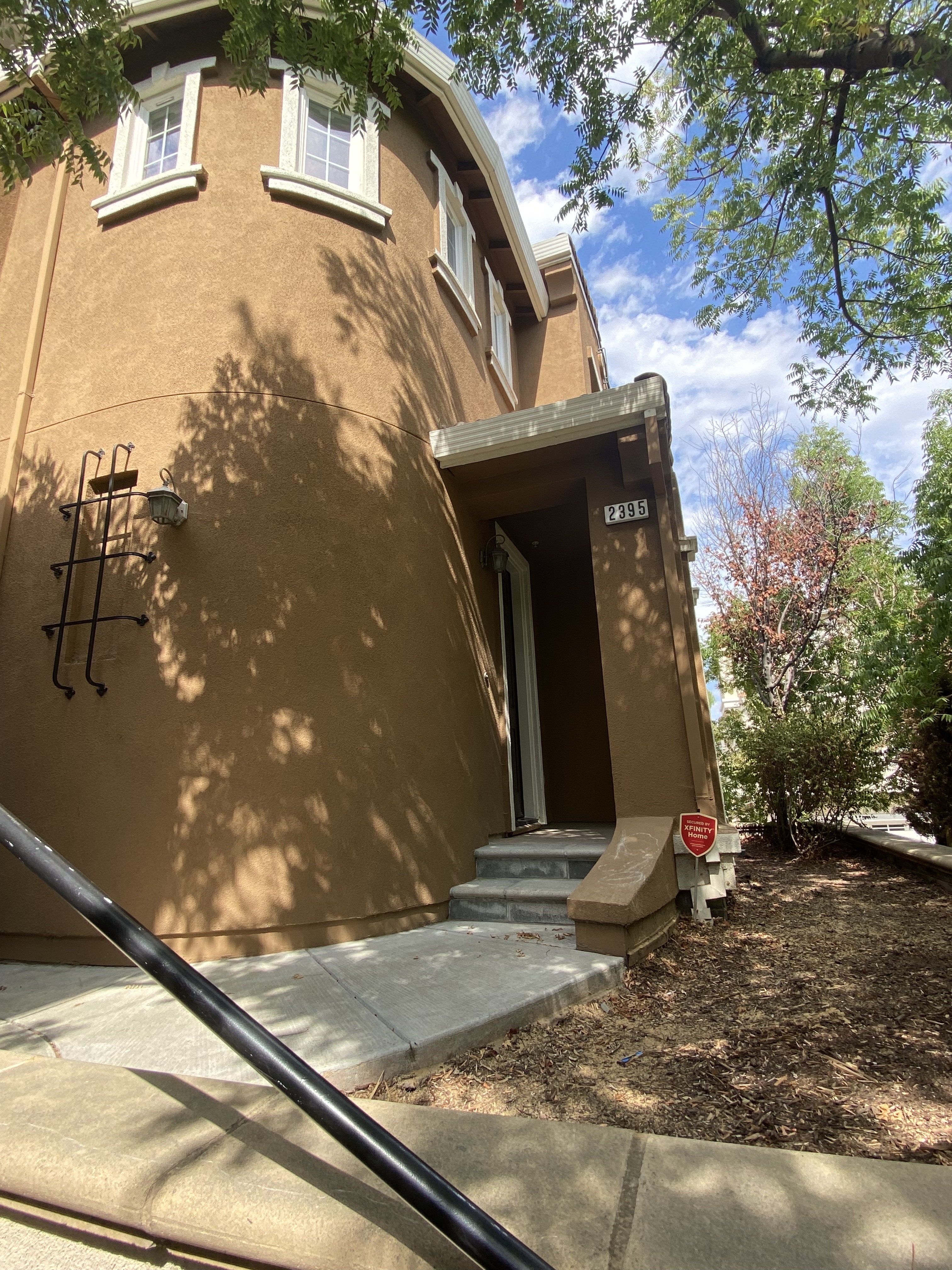 Townhouse 2395 Winepole Loop  San Jose, CA 95125