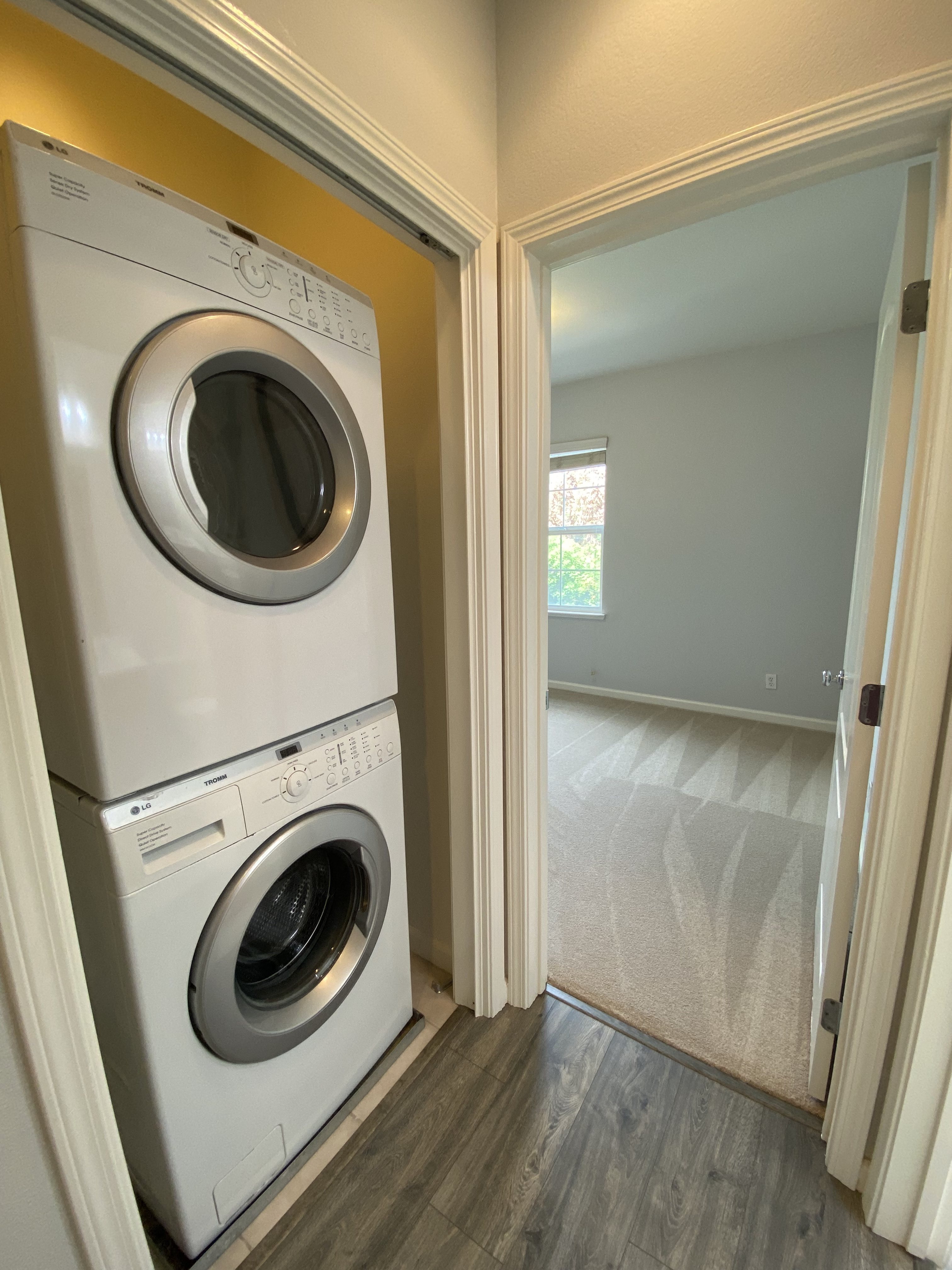 Townhouse 2395 Winepole Loop  San Jose, CA 95125