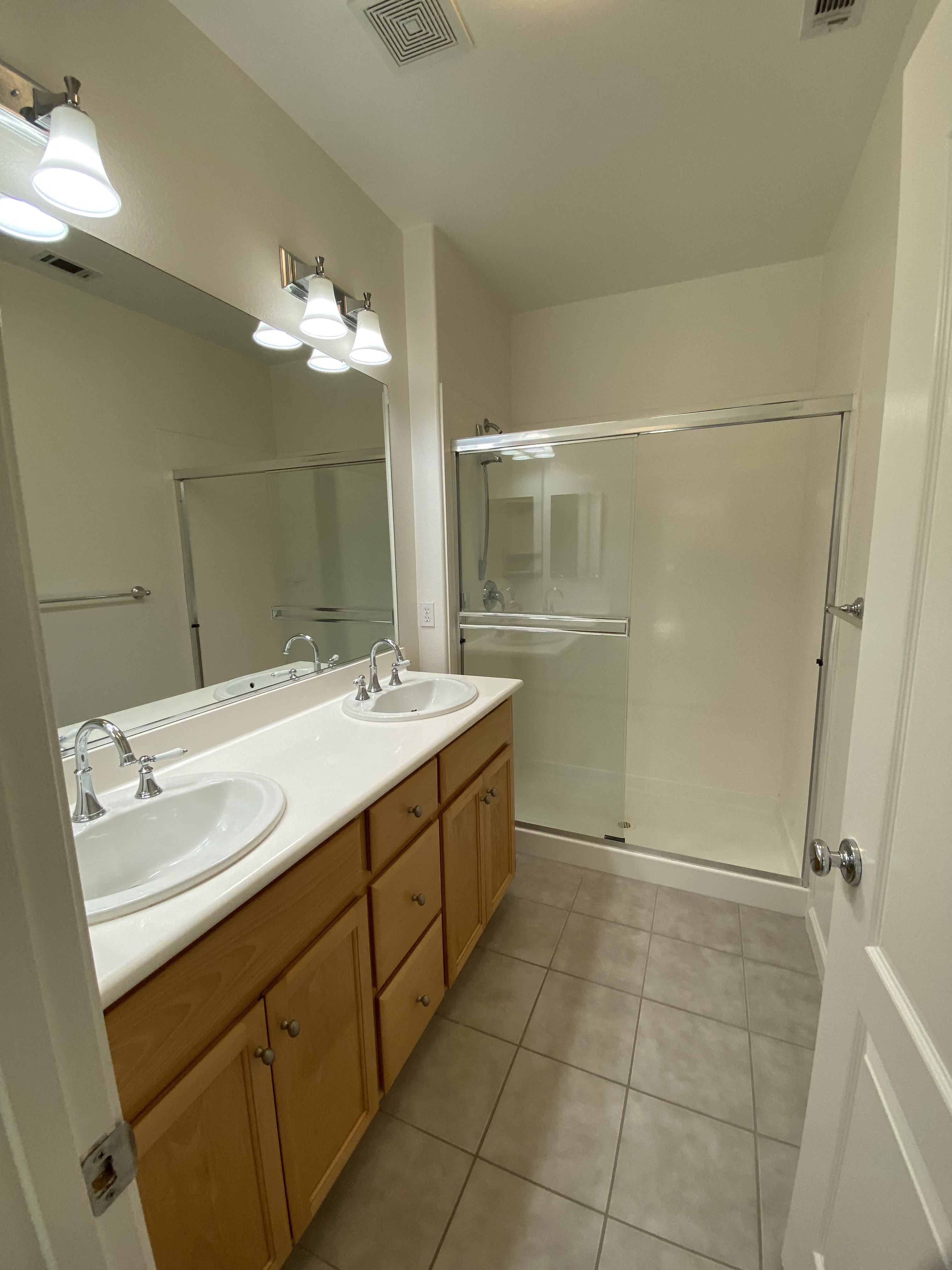 Townhouse 2395 Winepole Loop  San Jose, CA 95125