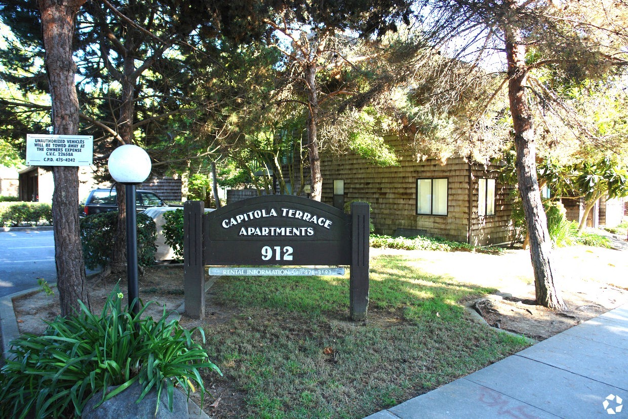 Capitola Terrace Apartments eBrochure