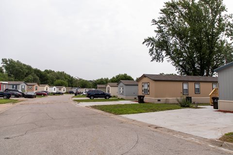 Clean and upkept mobile home community in downtown at Maple Grove, Lincoln, 68521
