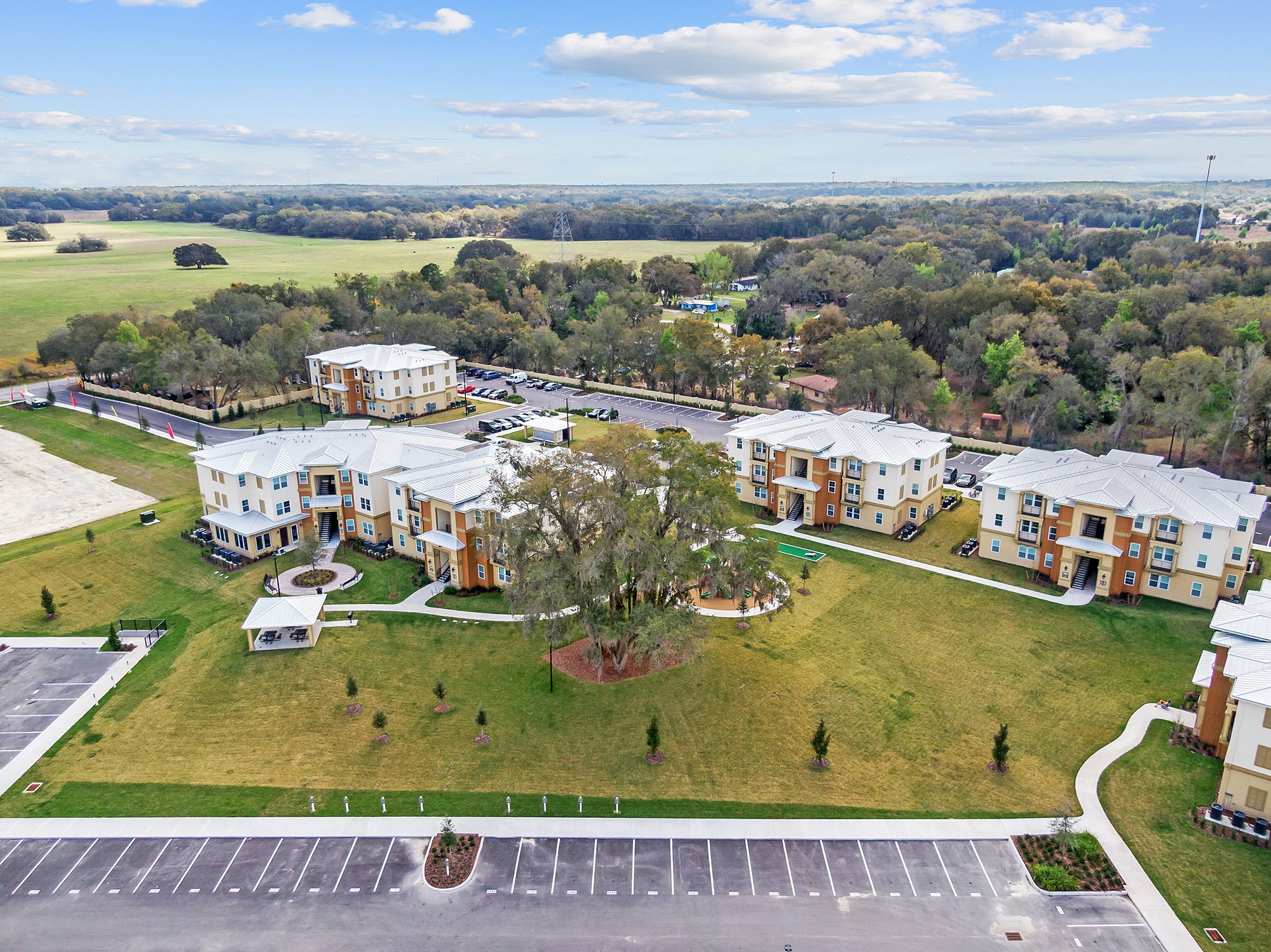 Lake Sumter Apartment Homes Lady Lake, FL Near The Villages