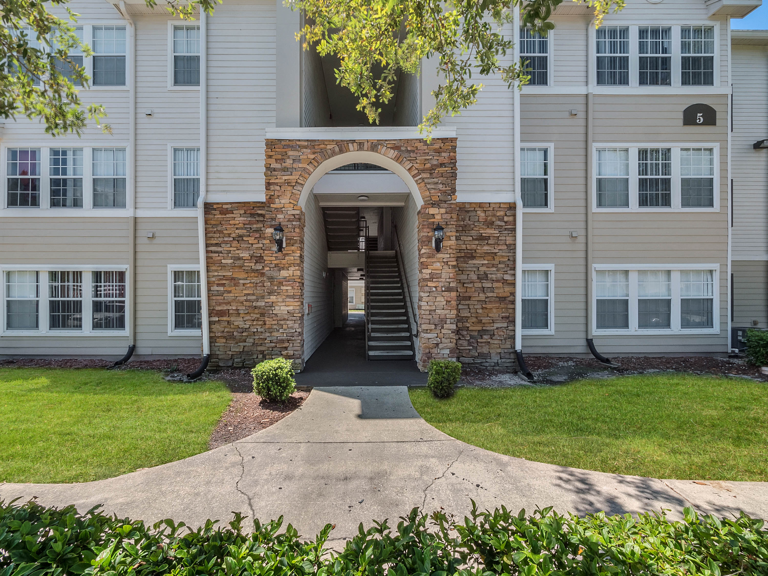 Brookwood Forest Apartments Apartments in Jacksonville, FL
