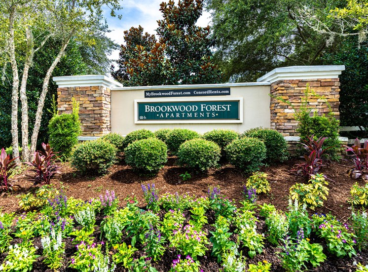 Brookwood Forest Sign
