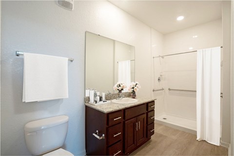 Villa - Two and Two Bedroom w/Denwo Bedroom w/Den