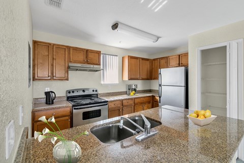Carriage - Kitchen
