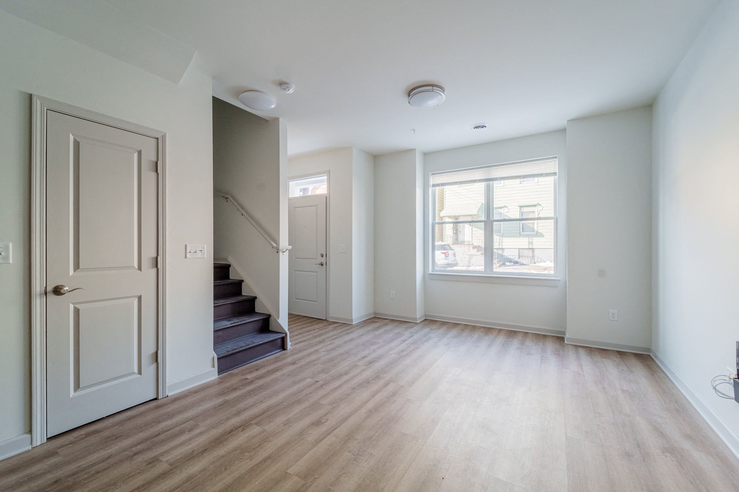 Livingroom town home style photo